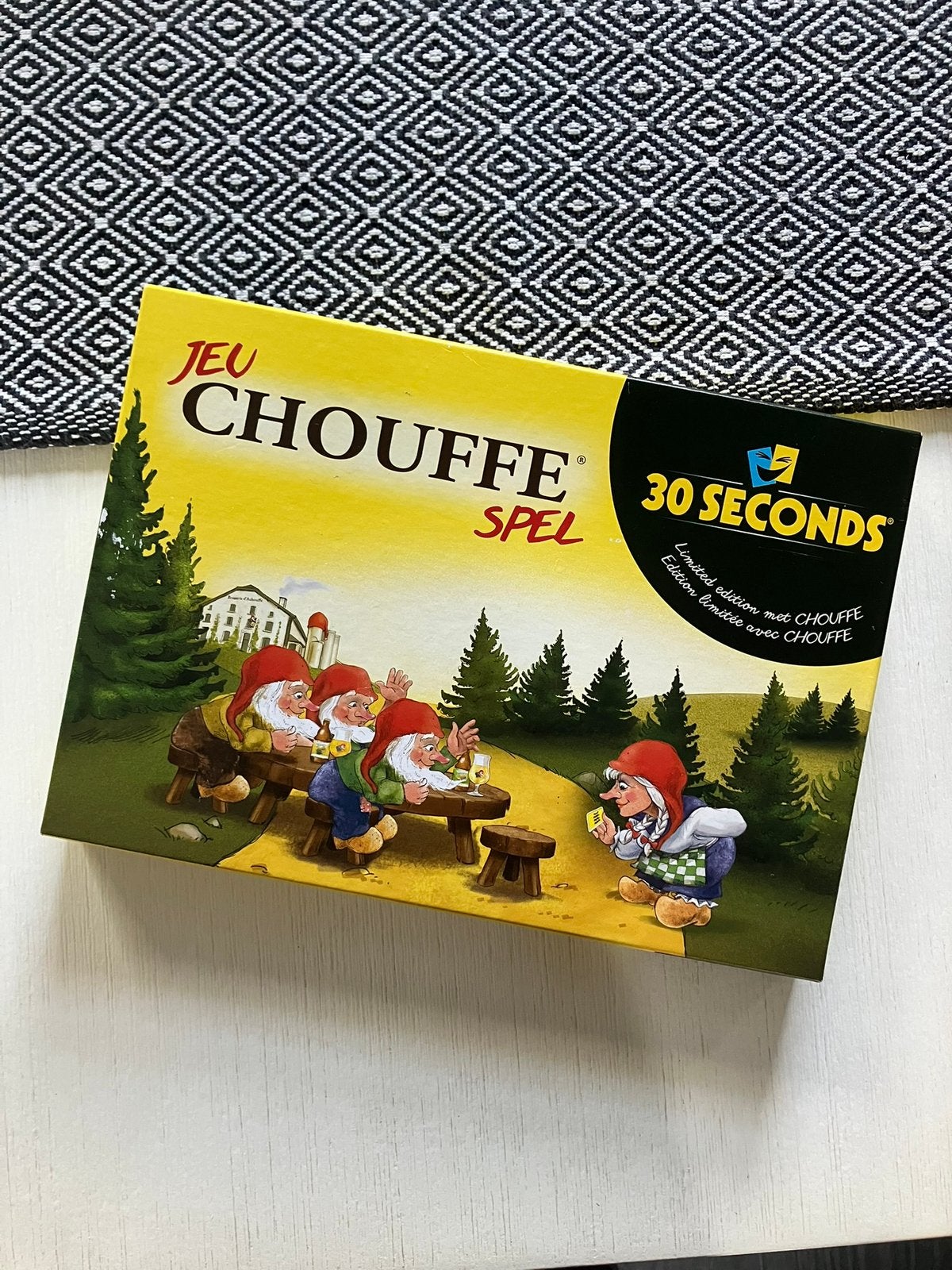Jeu chouffe spel 30 seconds bierspel spel bier bordspel, Hobby en Vrije tijd, Ophalen of Verzenden, Zo goed als nieuw