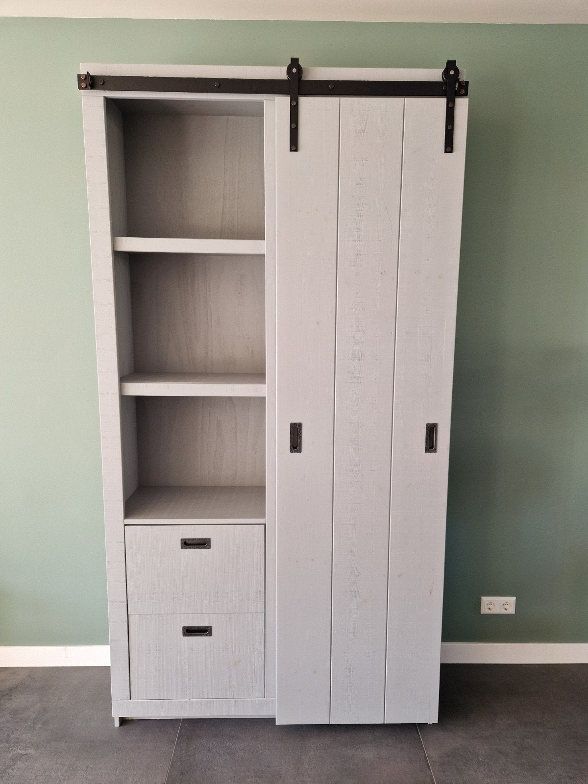 vtwonen Barn Schuifdeurkast 230x122x37 met 4 laden, Ophalen, 200 cm of meer, Met lade(s), Zo goed als nieuw