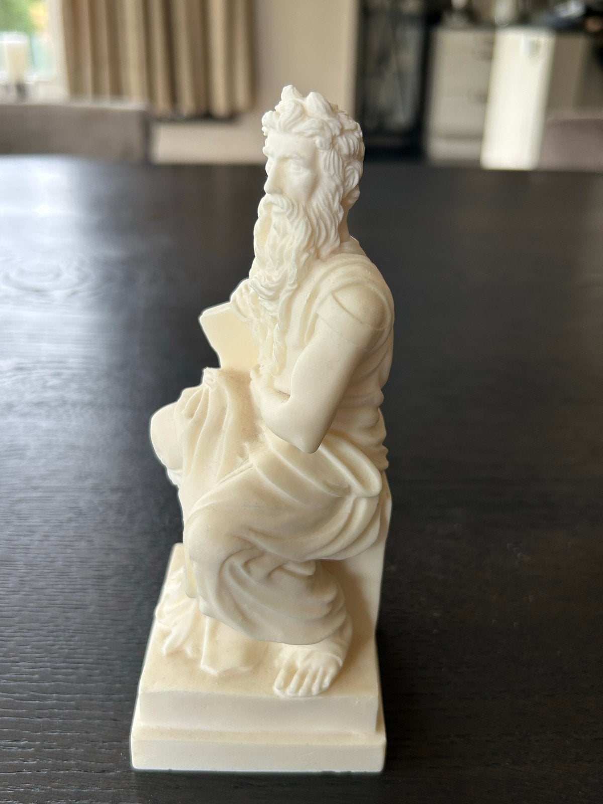 Beeld Mozes - Klassiek wit beeldje, Minder dan 20 cm, Gips, Ophalen of Verzenden, Handgemaakt