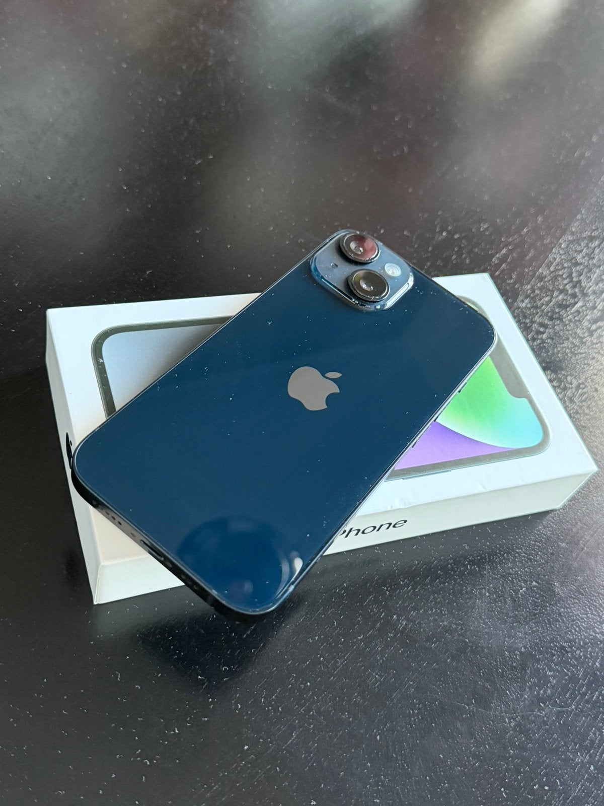 Iphone 14 incl. oplaadkabel, glasplaatje en evt hoesje