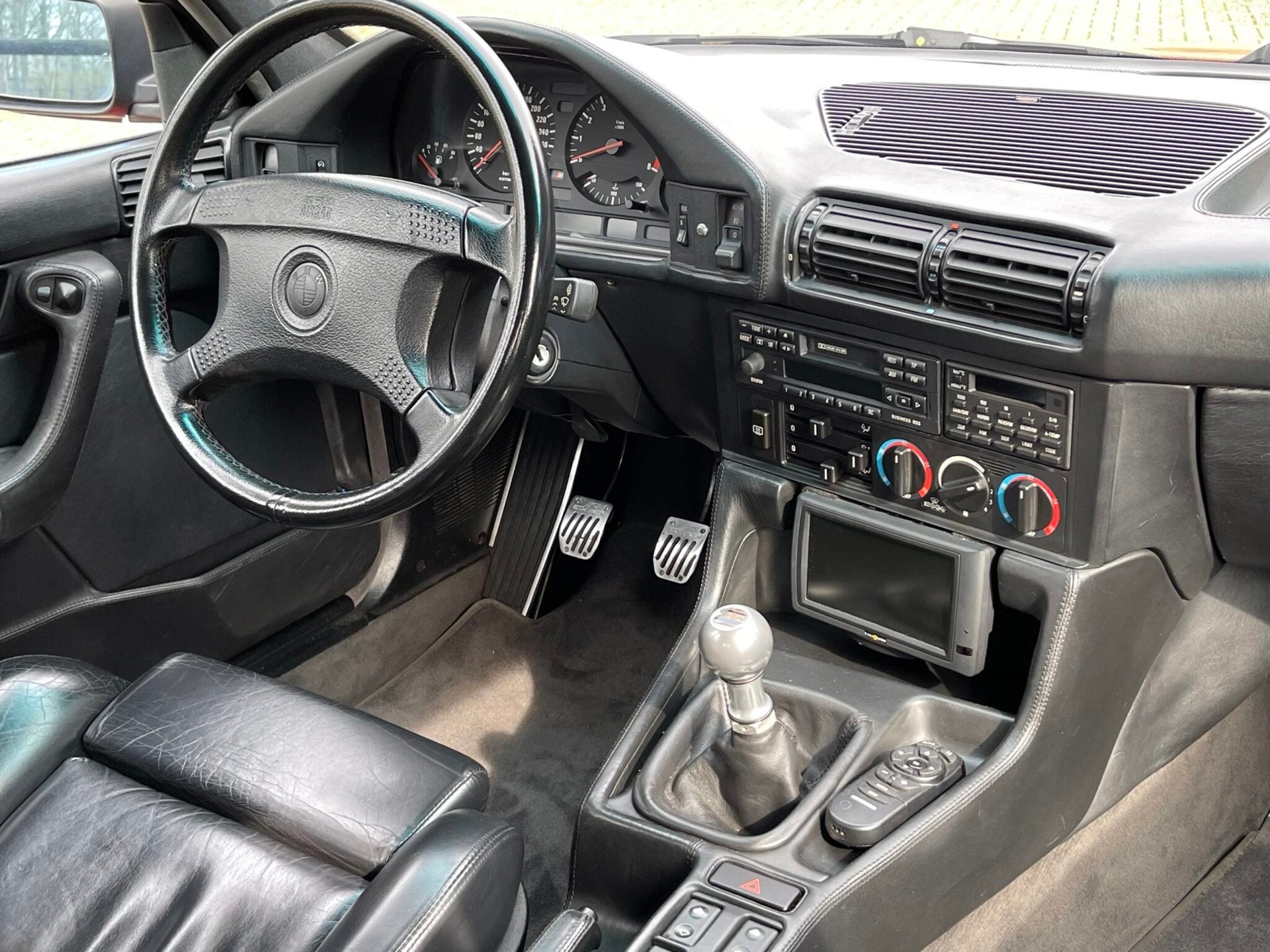 BMW M5 Touring E34 Mugello Red, foto 12