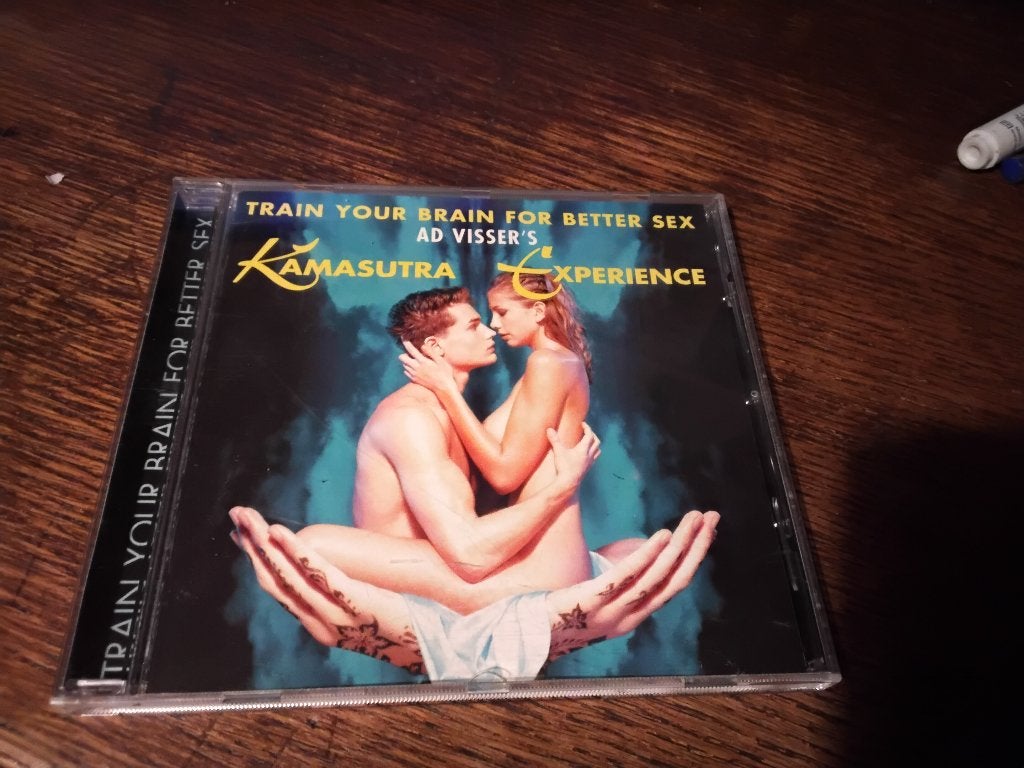 Ad Visser's Kamasutra Train Your Brain.... Universal CD 1999, Ophalen of Verzenden, Zo goed als nieuw