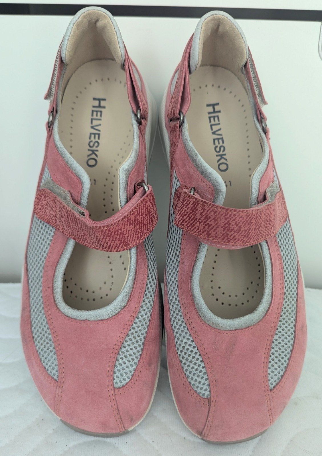 Helvesko suède ballerina's maat 41, Kleding | Dames, Schoenen, Helvesko, Roze, Gedragen, Ballerina's