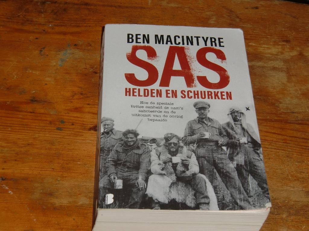 SAS : Helden en schurken (Britse elite eenheid, Wo2), Ophalen of Verzenden, Landmacht, Engeland, Boek of Tijdschrift