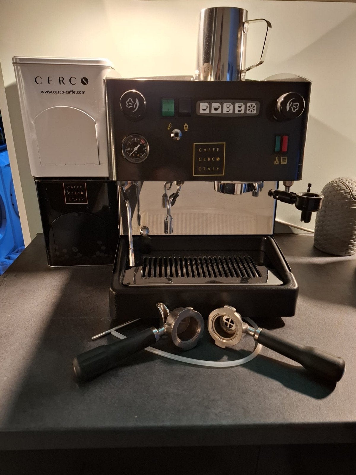 koffie machine, Ophalen, Gebruikt, Koffiemachine, Koffiepads en cups