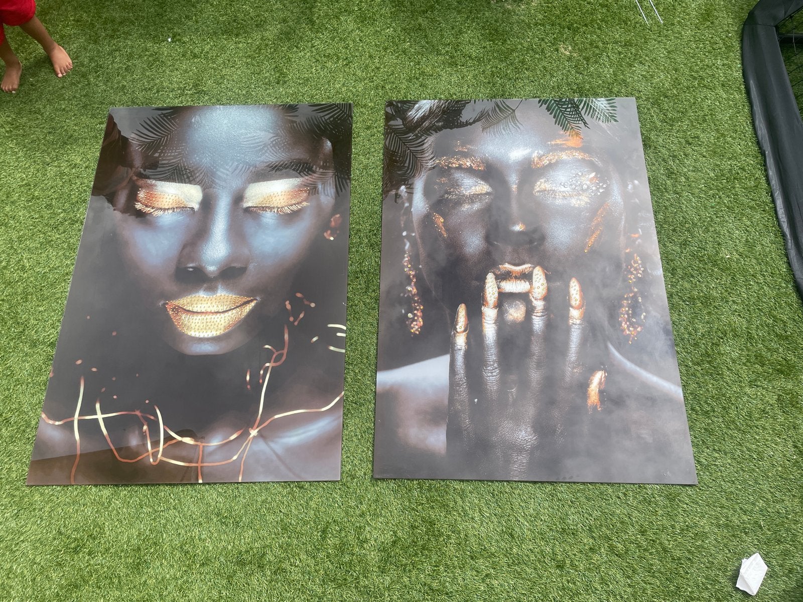 Set van 2 moderne kunstwerken: 'Gouden Gezicht' vrouwen, Print, Overige materialen, Portret, Ophalen