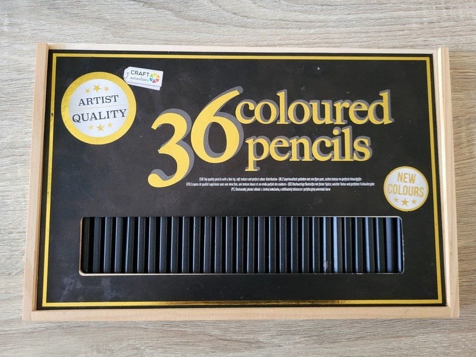 36 Kleurpotloden - Artist Quality, Hobby en Vrije tijd, Ophalen of Verzenden, Gebruikt, Potlood of Stift