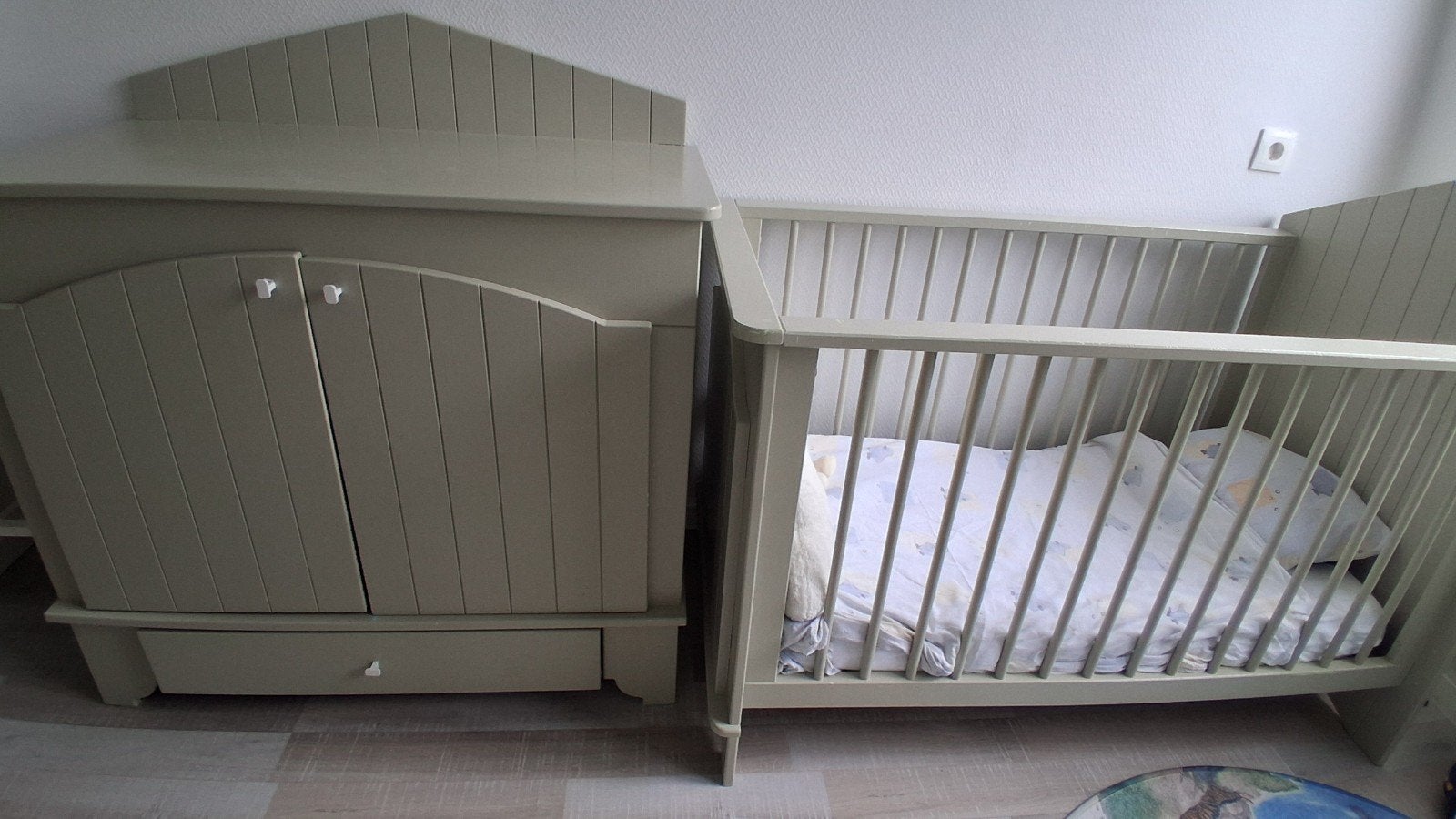 Gratis baby-/kinderkamer 3 delig. Opknapper, Kinderen en Baby's, Kinderkamer | Complete kinderkamers, Ophalen, Gebruikt, Jongetje of Meisje