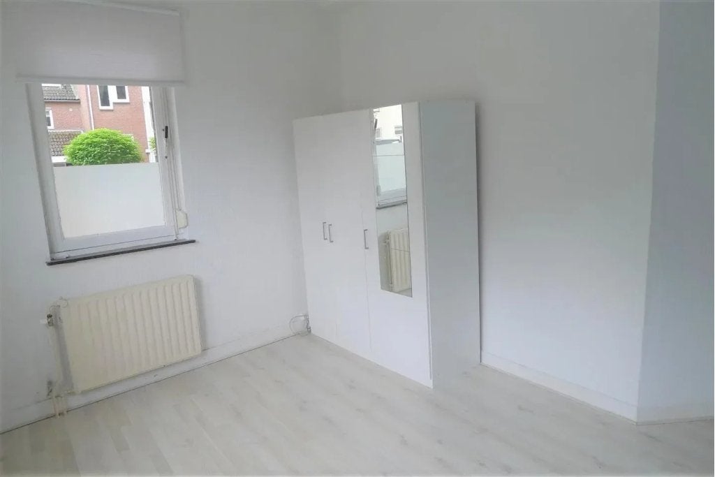 NIEUW! Woonruimte te huur Merovingenstraat, Maastricht, Huizen en Kamers