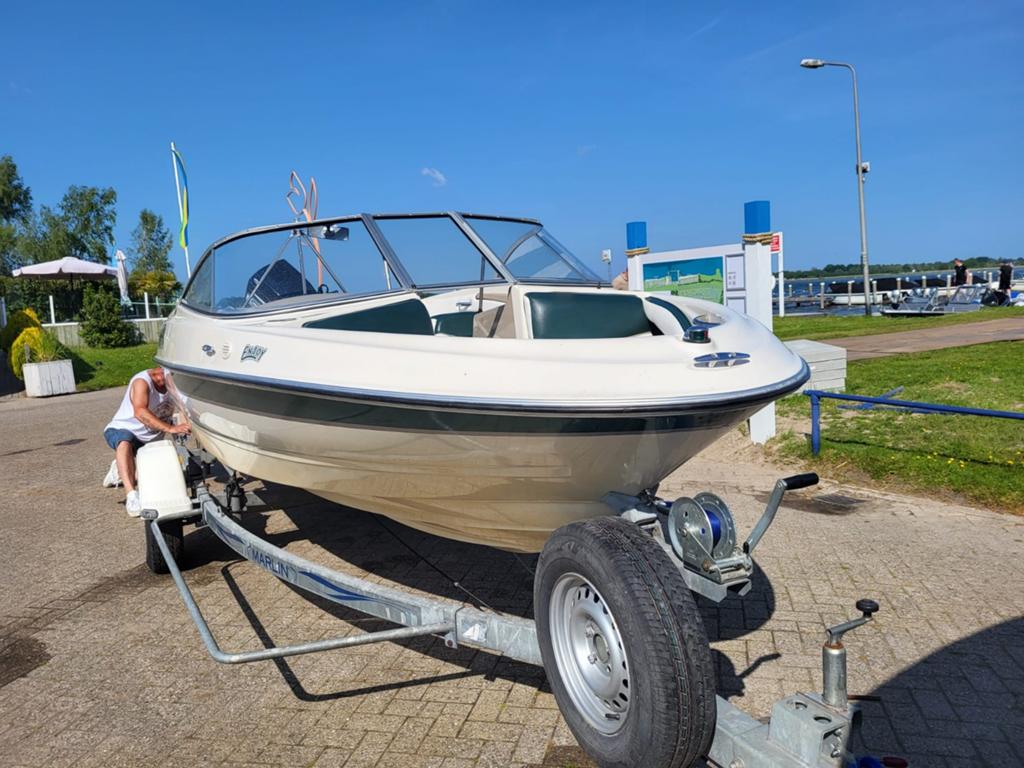 Nette Bayliner met 120pk, Watersport en Boten, Speedboten, Ophalen of Verzenden, Bayliner