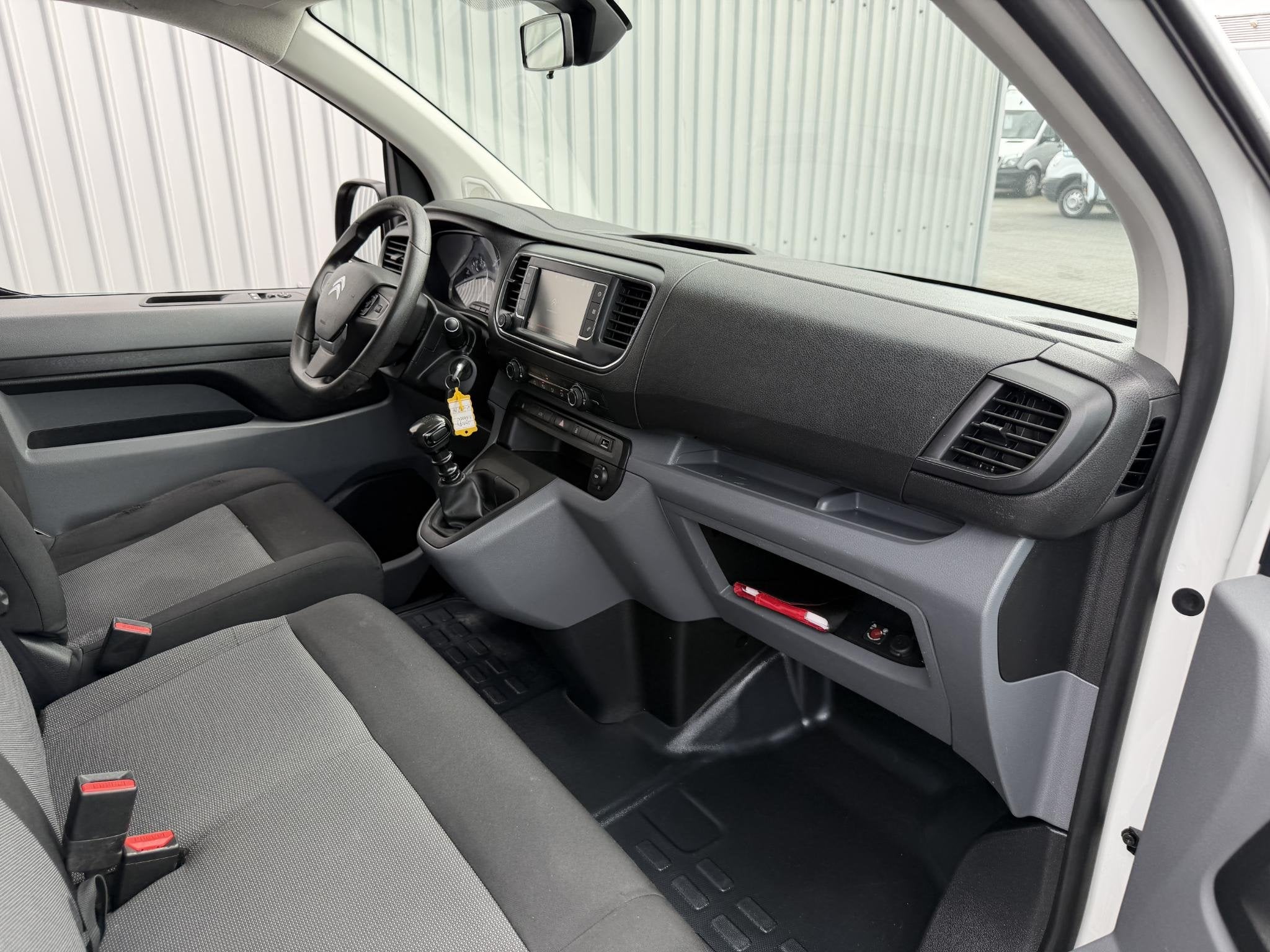Citroen Jumpy 2.0 HDI 120*NAV*CRUISE*HAAK*TEL*CARPLAY*3PER*2, Voorwielaandrijving, Gebruikt, Euro 6, Citroën