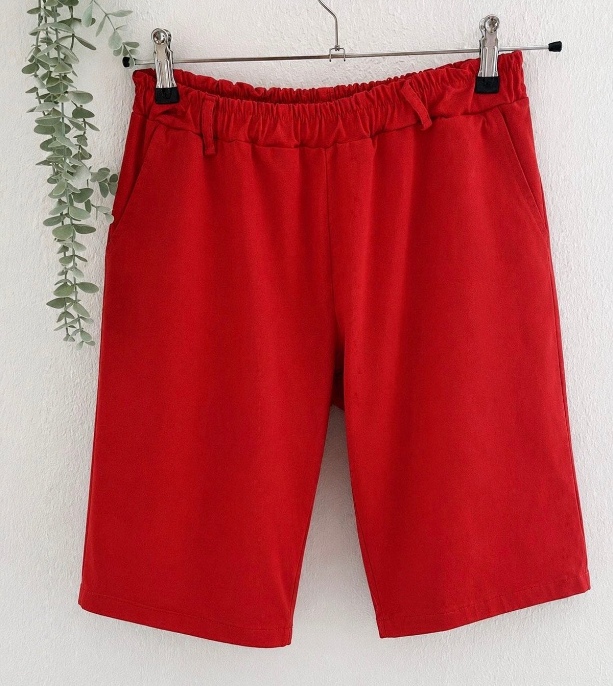 Capri broek met elastische tailleband, Verzenden, Maat 42/44 (L), Zo goed als nieuw, Driekwart