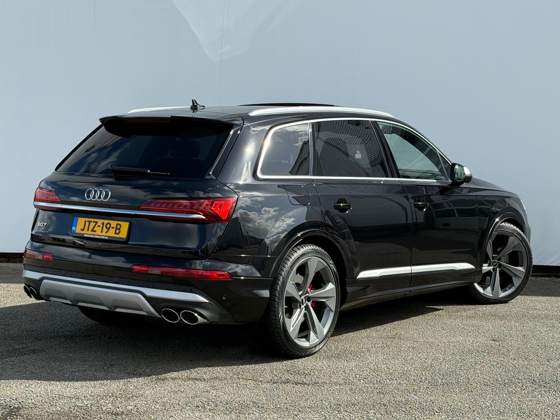 Audi Q7 4.0 TDI SQ7 quattro 7 persoons|4Wielsturing|LED|Nach, Auto's, Audi, 435 pk, Gebruikt, 7 stoelen, Zwart
