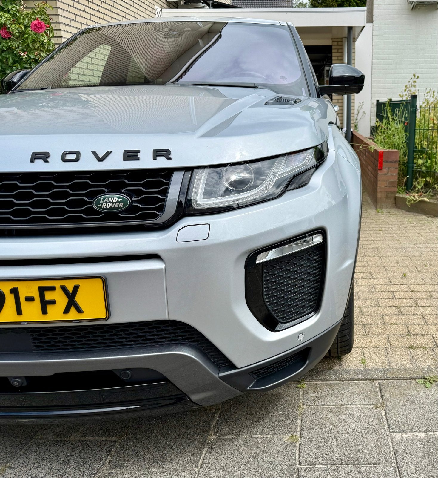 Land Rover Range Rover Evoque 2.0 Si4 240pk 4WD Aut 2017, Auto's, Automaat, 1800 kg, 4 cilinders, 14 km/l