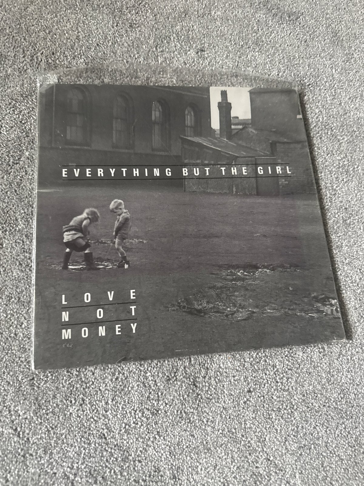 Everything But The Girl - Love Not Money LP, LP, Gebruikt, Pop, Originele persing