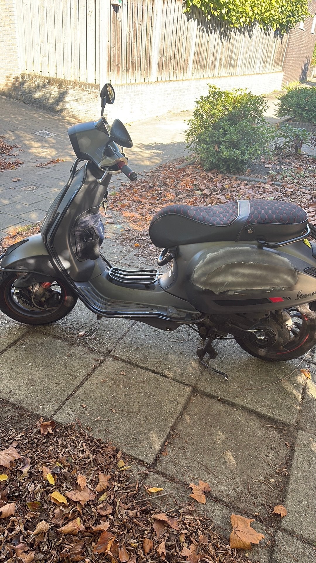 Sportieve Vespa Sprint 2016 (4t 2v) • Snor • Custom Look!, Ophalen, Overige modellen, Zo goed als nieuw, Benzine