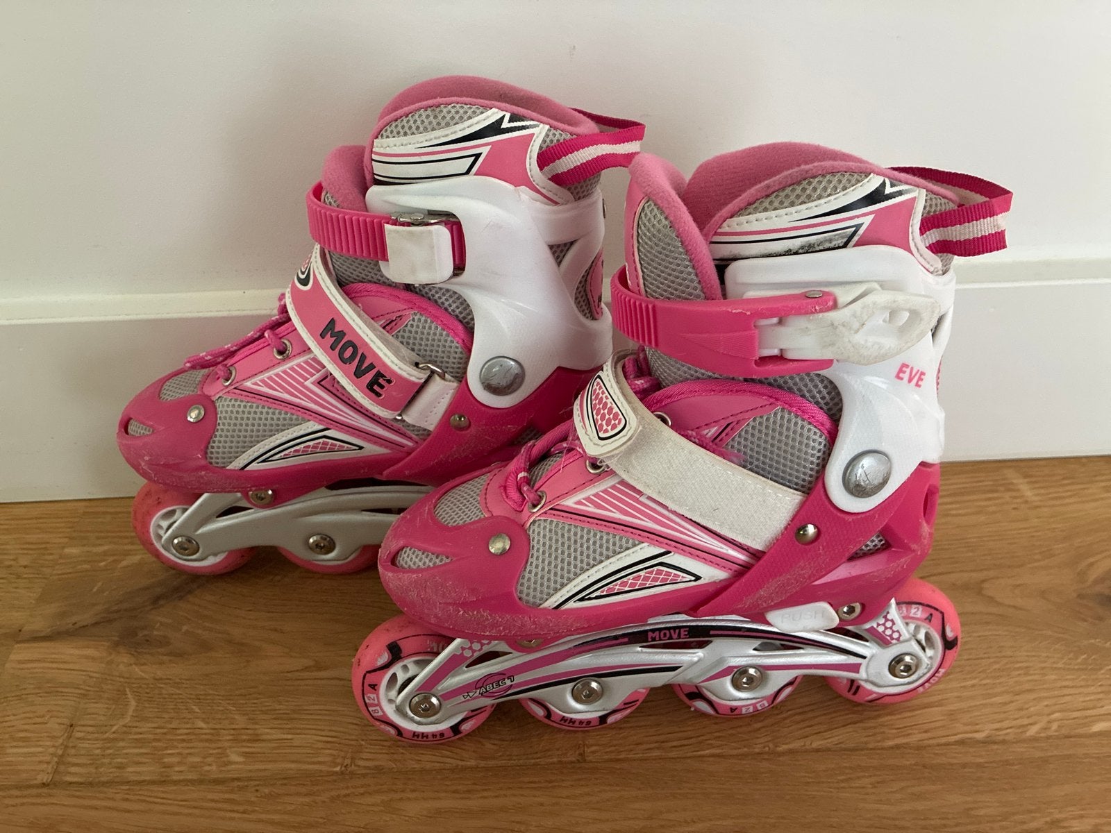 Move Eve verstelbare skates skeelers - roze (maat 30-33), Ophalen, Verstelbaar, Gebruikt, Kinderen