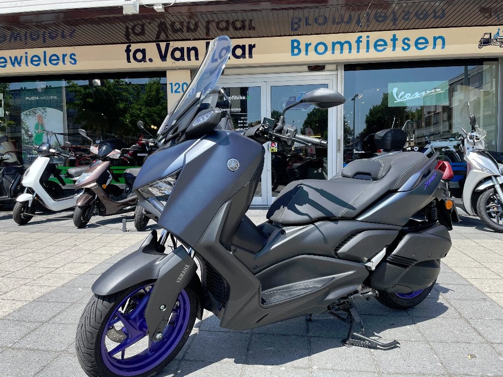 Yamaha X Max 300 2023, Ophalen, Overige modellen, Nieuw, Benzine