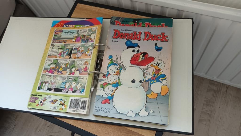 Map met Donald Duck weekbladen (2005), Europa, Ophalen of Verzenden, Meerdere comics, Donald Duck / Disney