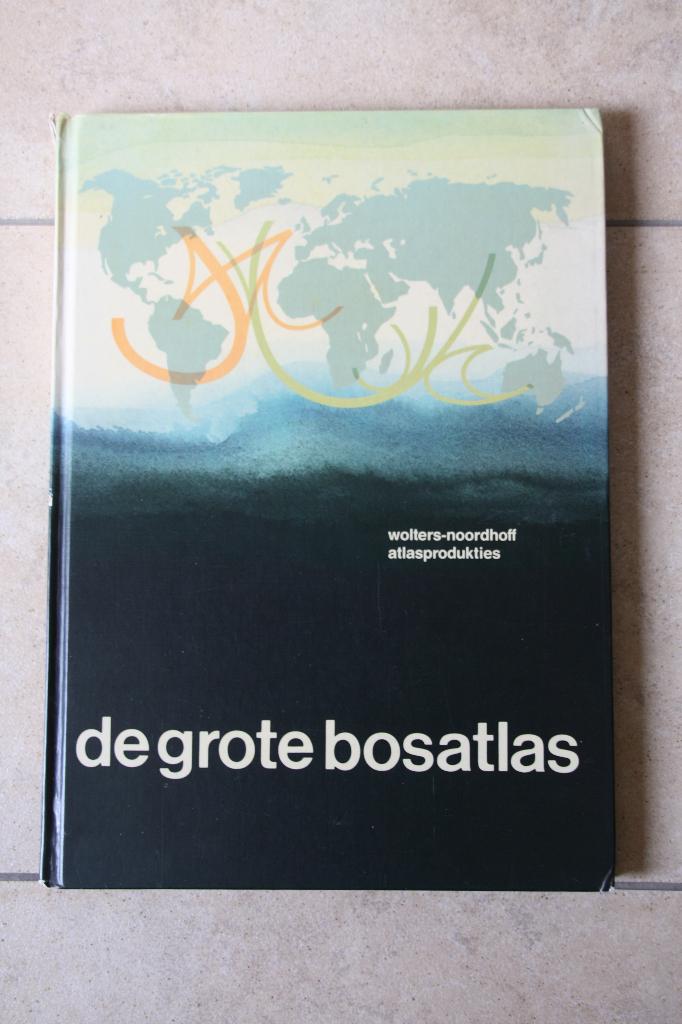 De Grote Bosatlas. 49e druk. Jaar 1981., Boeken, Atlassen en Landkaarten, Gelezen, Bosatlas, Wereld, 2000 tot heden, Ophalen of Verzenden