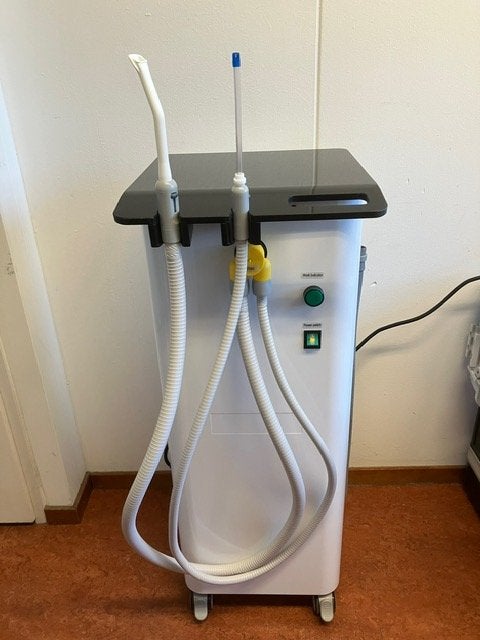Dentale afzuigmachine 600 watt met opvangreservoir, Niet ingevuld, Niet ingevuld, Nieuw, Ophalen of Verzenden