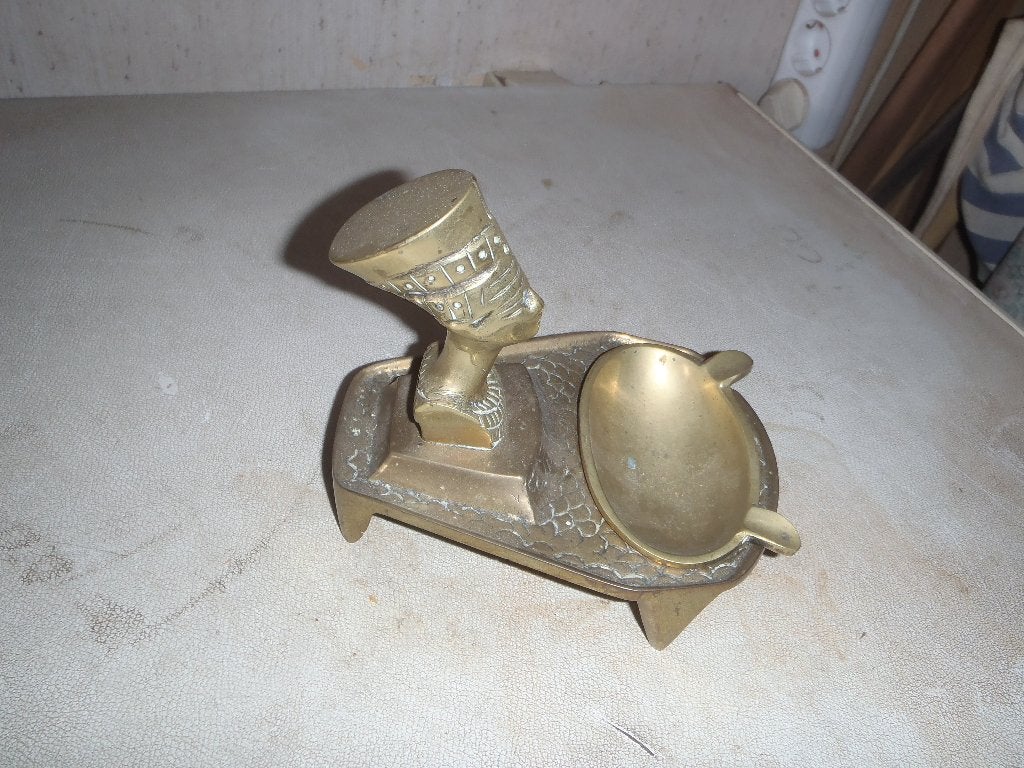 Prachtige egypte. Farao  asbak, Ophalen of Verzenden, Koper