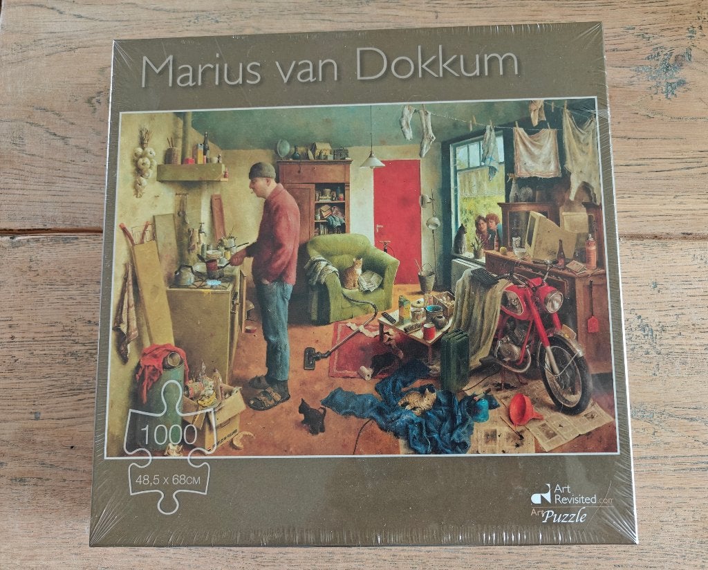 Marius van Dokkum puzzel – Mannenhuishouding – 1000 stukjes, Hobby en Vrije tijd, Denksport en Puzzels, Ophalen of Verzenden, 500 t/m 1500 stukjes