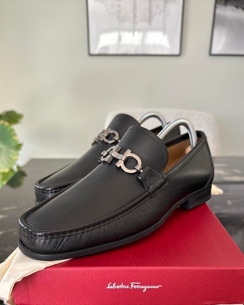 Salvatore Ferragamo mocassins, Ophalen of Verzenden, Nieuw, Zwart, Loafers