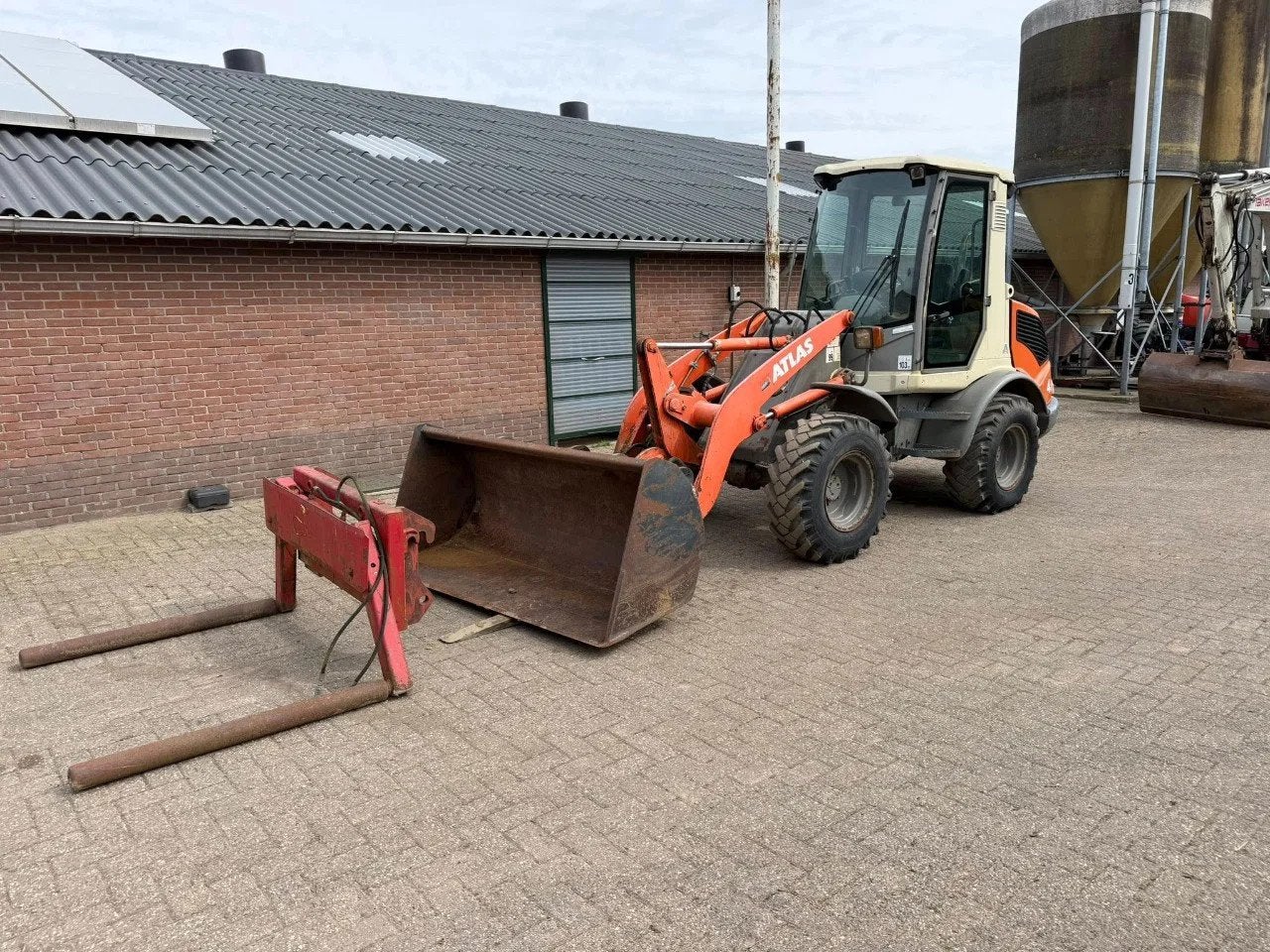 Atlas AZ 85 T 45 Shovel Loader (bj 2006), Zakelijke goederen, Wiellader of Shovel