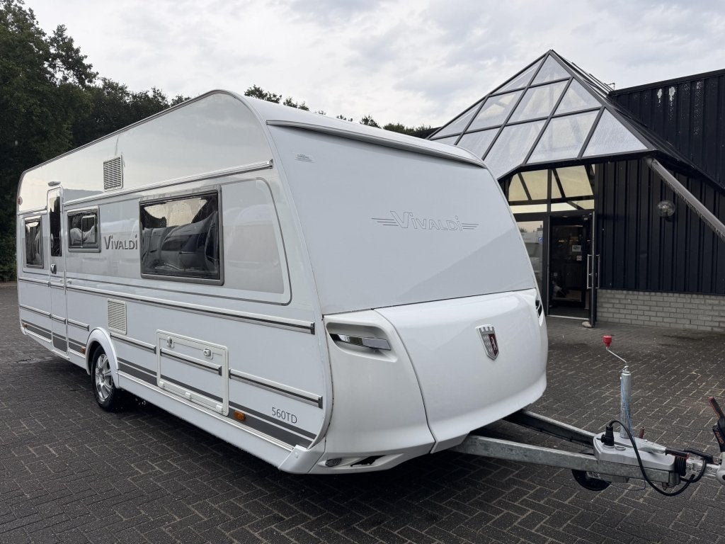 Tabbert Vivaldi 560 TD 2017 | Airco | Mover, Caravans en Kamperen, Caravans, Rondzit, Tabbert, Schokbreker, Bedrijf