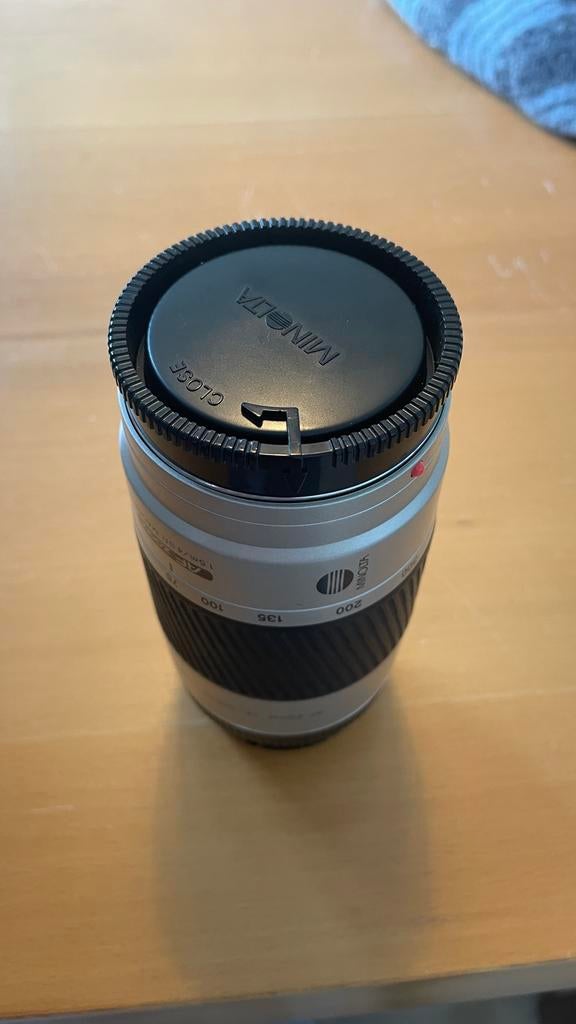 Minolta AF 75-300mm Zoomlens (1.5m/4.9ft macro), Ophalen, Zo goed als nieuw, Telelens, Zoom