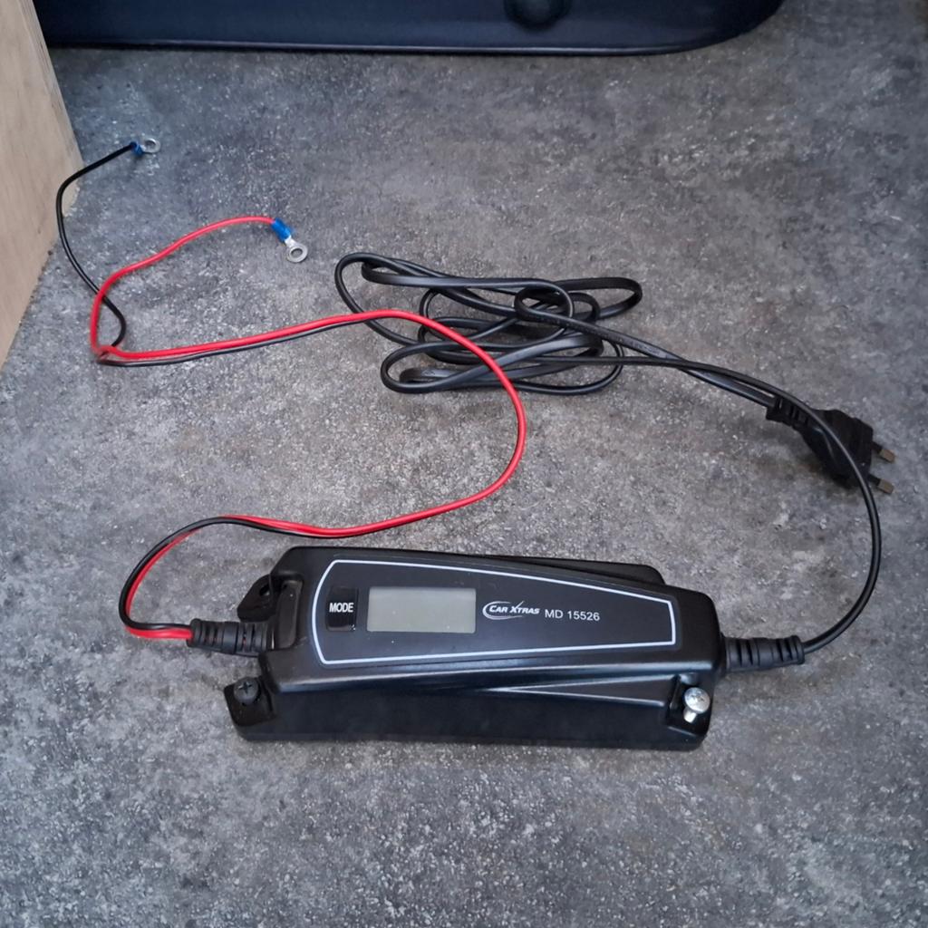 Auto acculader, autobatterijlader, Ophalen of Verzenden