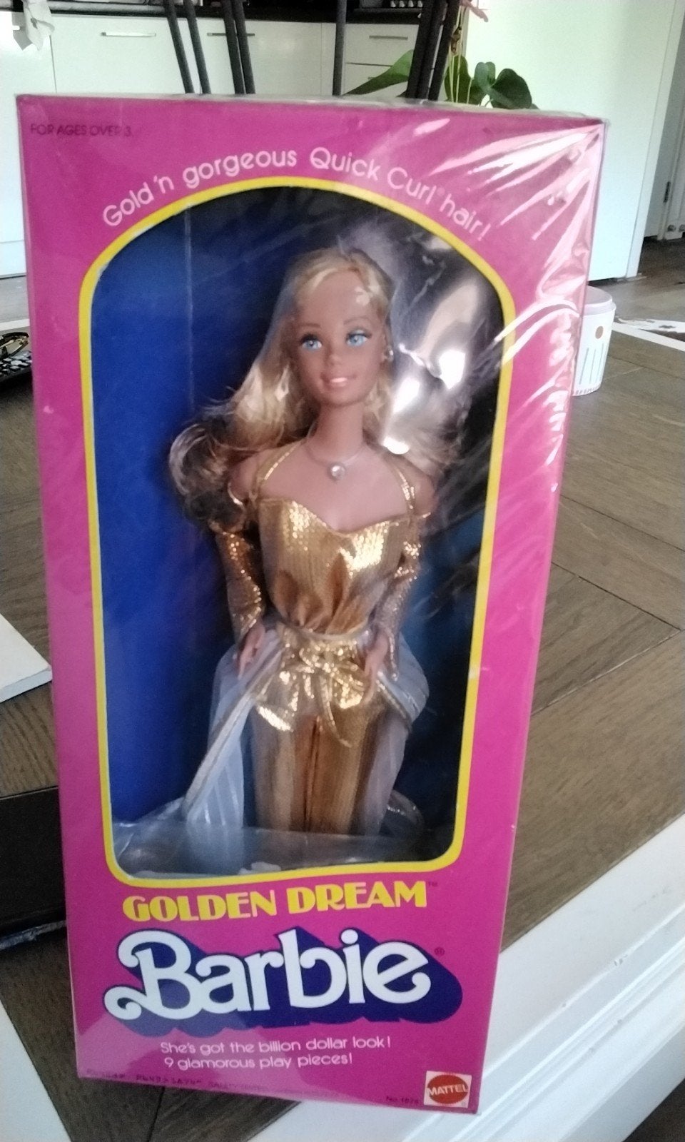 Vintage Golden Dream Barbie pop, nieuw in doos 1982., Ophalen of Verzenden, Nieuw, Barbie
