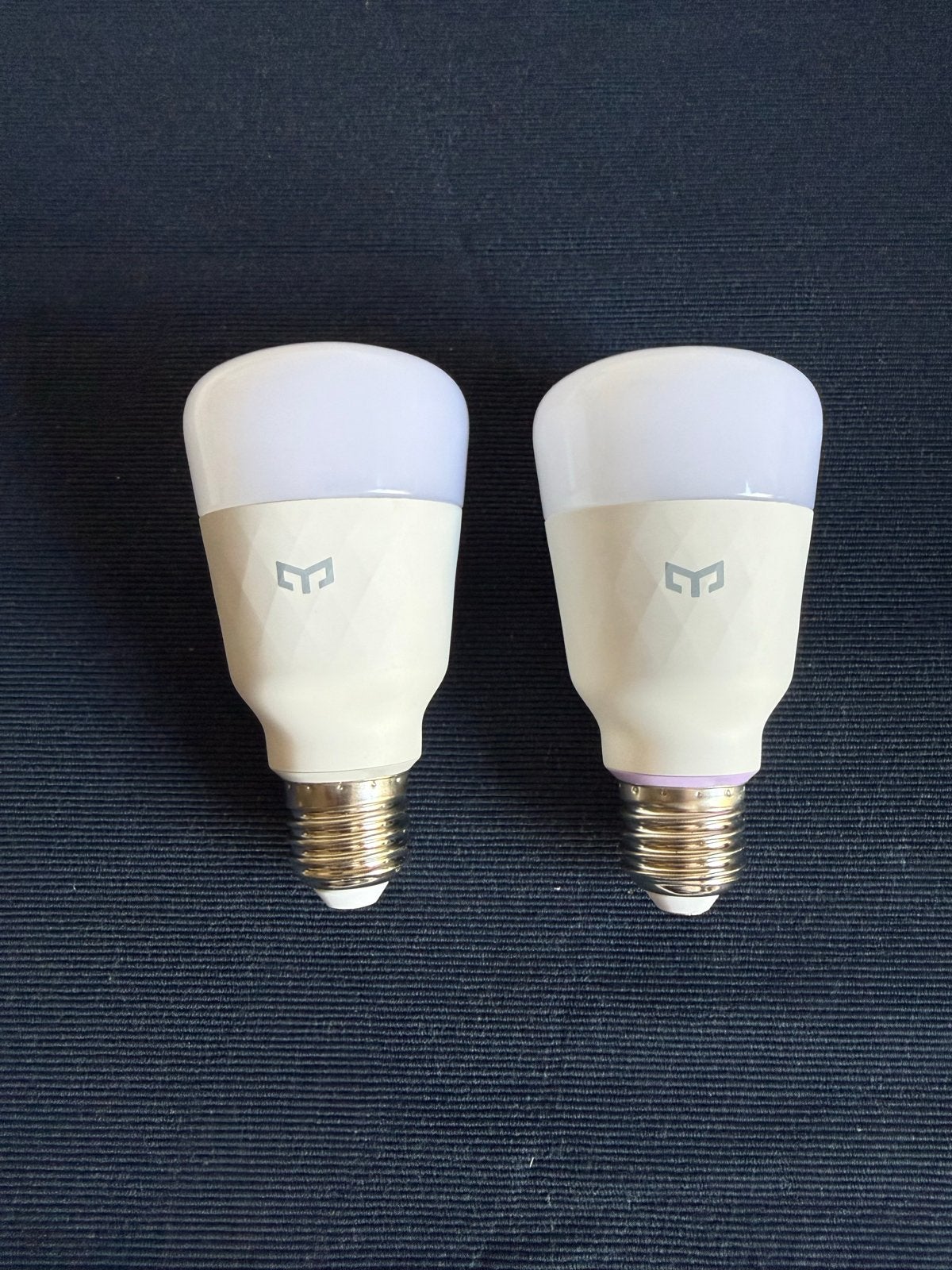 2x Yeelight Smart LED Lamp E27 - 1x Warm Wit 1x Multicolour, Verzenden, Instelbaar wit, 60 watt of meer, E27 (groot)