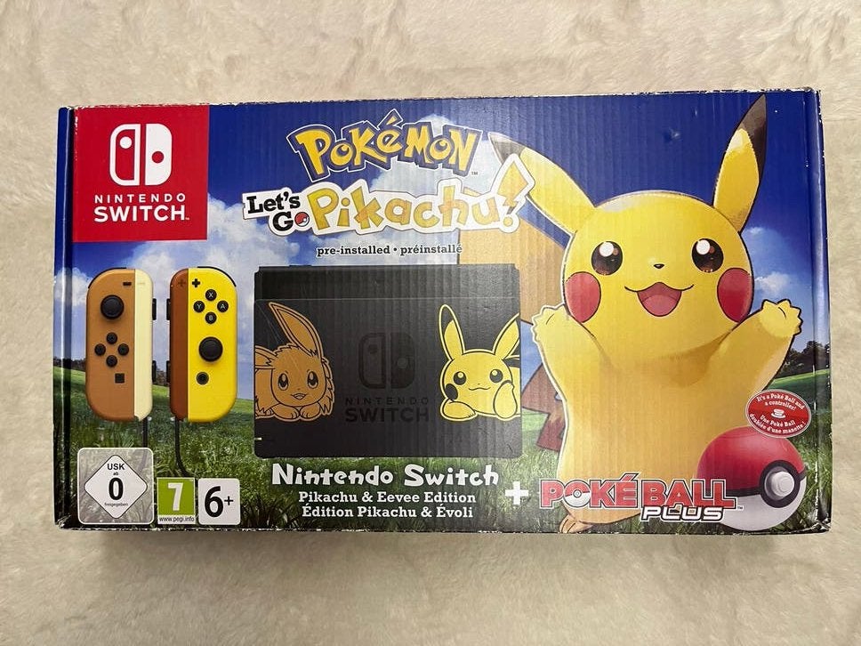 Nintendo Switch Let's Go Pikachu & Eevee Edition, Met games, Met 2 controllers, Ophalen of Verzenden, Zo goed als nieuw