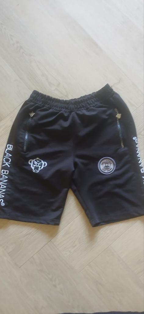 Short black bananas, Ophalen of Verzenden, Zo goed als nieuw, Zwart, Algemeen