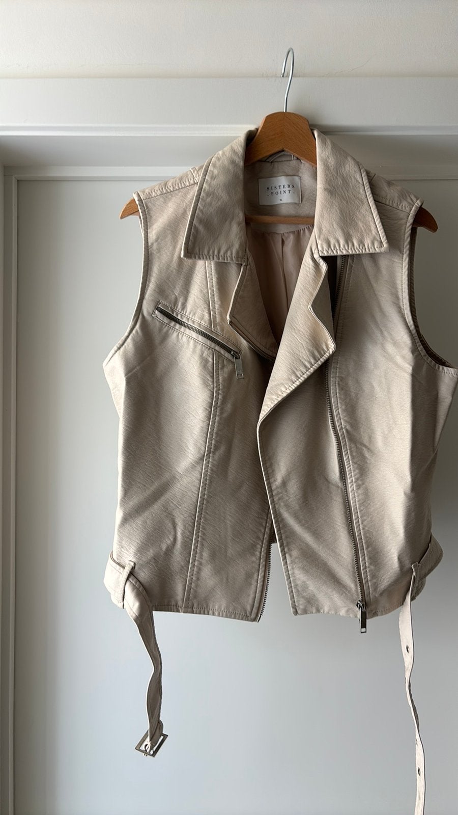 Sisters point gilet, Kleding | Dames, Bodywarmers, Beige, Maat 46/48 (XL) of groter, Sisters Point, Ophalen of Verzenden
