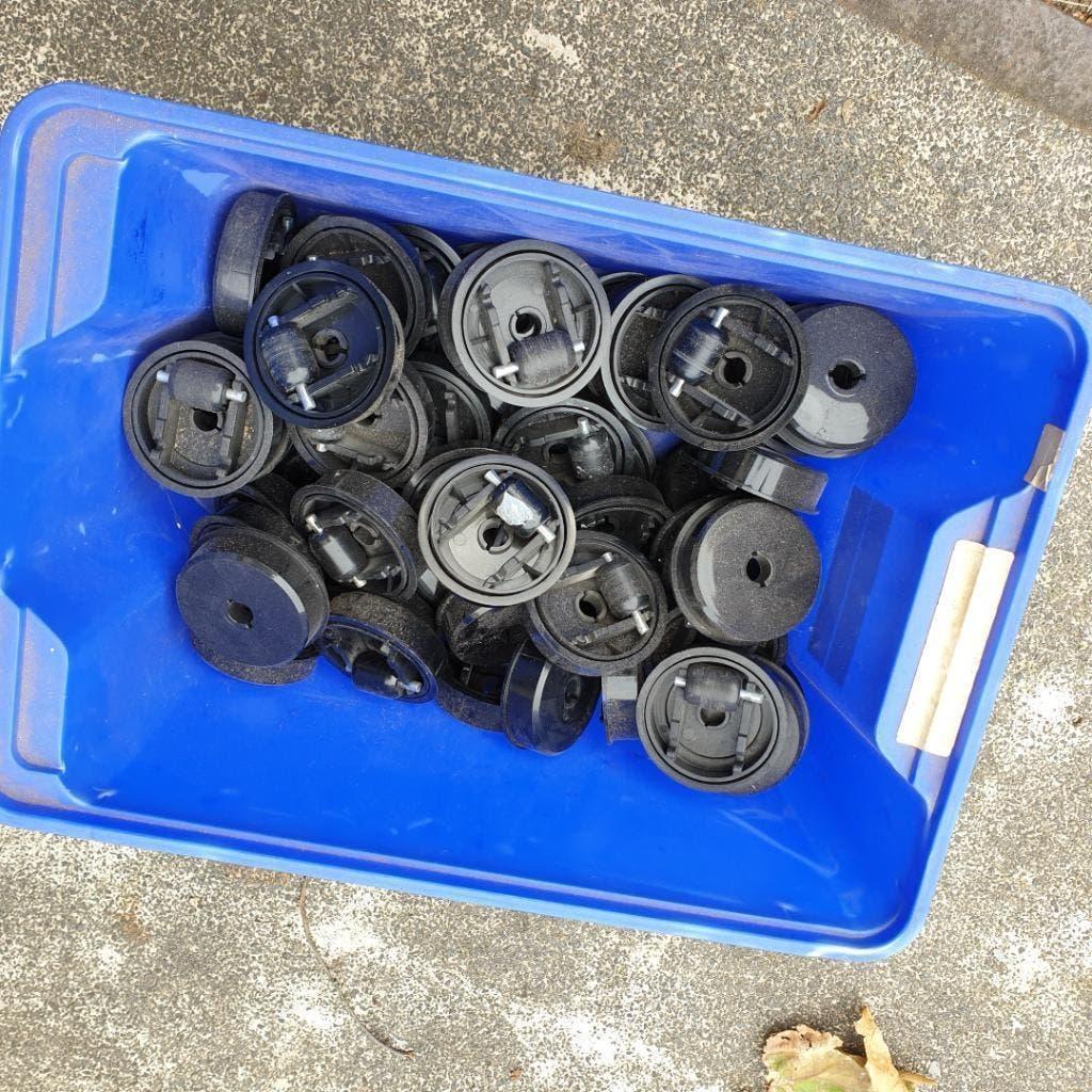 55 stuks zeer platte zwenkwielen slechts 17 mm inbouwdiepte, Doe-het-zelf en Verbouw, Zwenkwielen, Ophalen of Verzenden, Nieuw