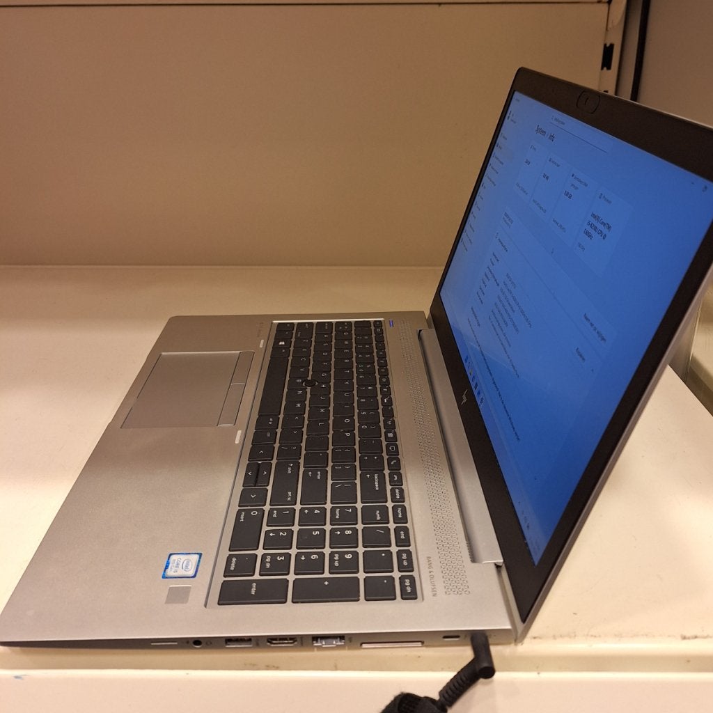 HP EliteBook 850 G5 i5 laptop | 1.8GHz - 8GB - 240GB - Win11, Computers en Software, HP, Zo goed als nieuw, Support@hp.com, 1501 Page Mill Road
Palo Alto, CA 94304
USA
