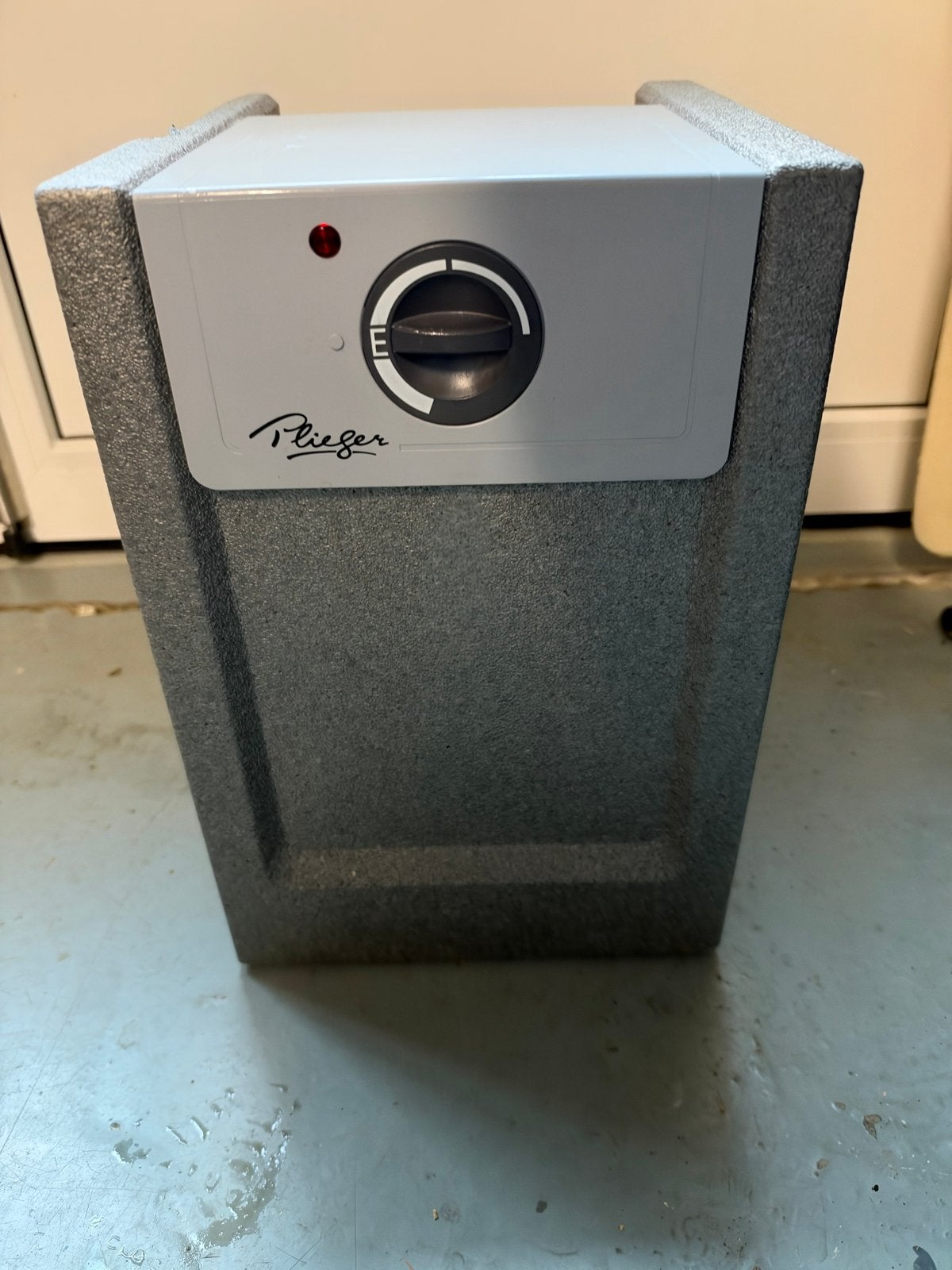 Plieger 10 liter boiler - Zo goed als nieuw, Aardgas, Zo goed als nieuw, Minder dan 20 liter, Onbekend