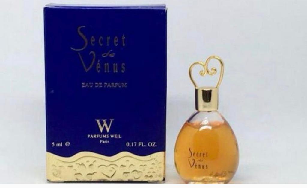 Parfum miniatuur Secret de Venus Weil 5 ml eau de parfum, Verzamelen, Parfumverzamelingen, Verzenden, Nieuw, Miniatuur, Gevuld