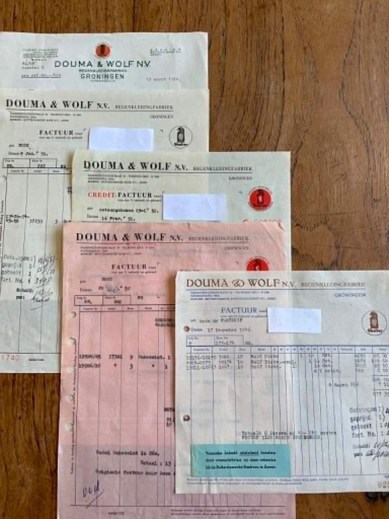 Groningen; 5 facturen Douma & Wolf n.v. regenkleding1946, Ophalen of Verzenden, 1940 tot 1960, Gelopen, Groningen