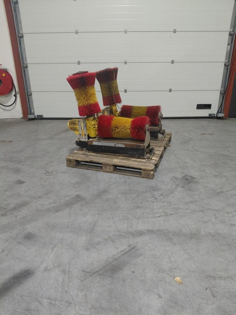Krazzmax koeborstel, Dieren en Toebehoren, Overige Dieren-accessoires, Ophalen of Verzenden