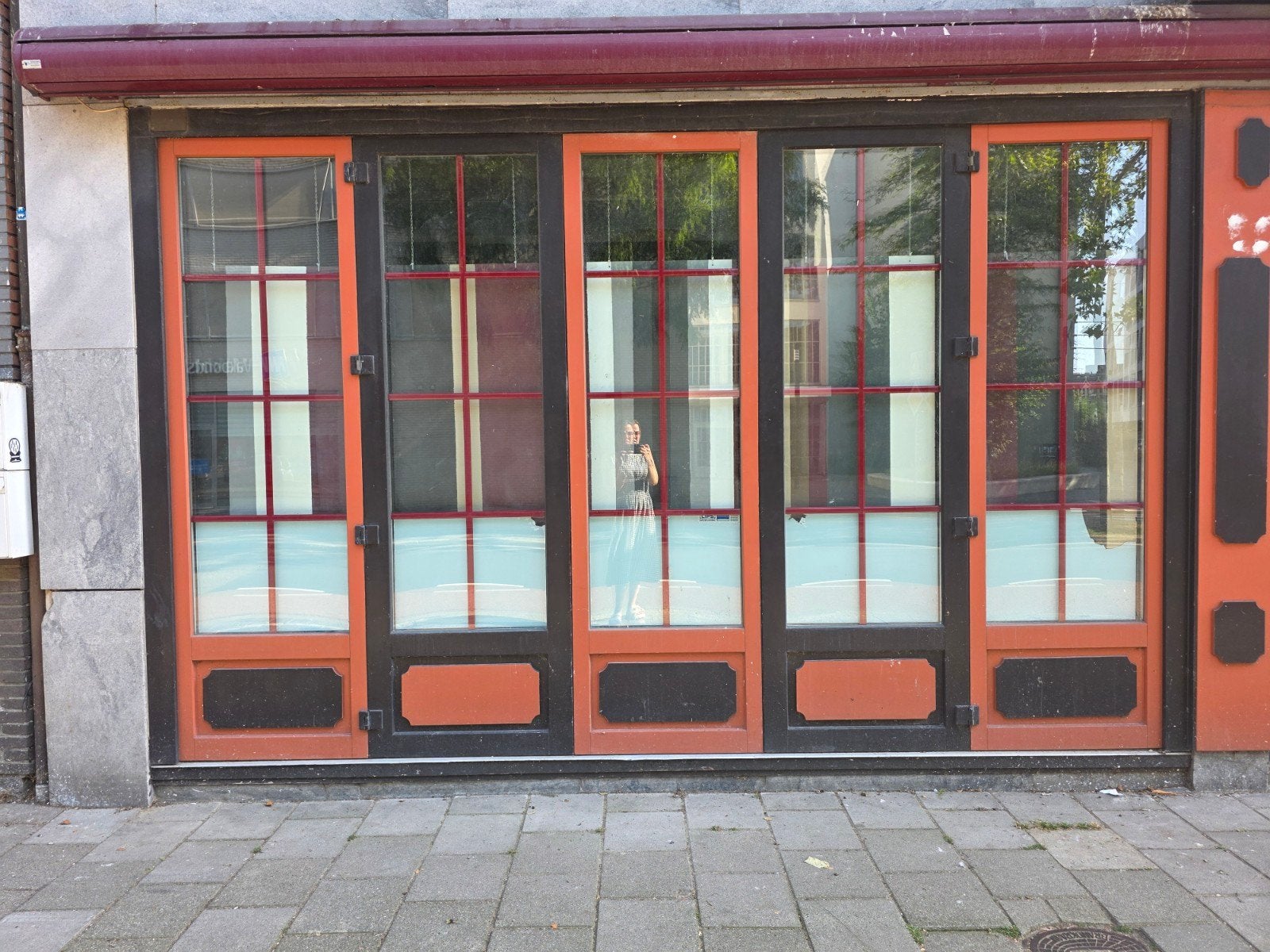 Pui voorgevel met openslaande deuren. Harmonicadeuren, Gebruikt, Ophalen of Verzenden, Buitendeur, Glas