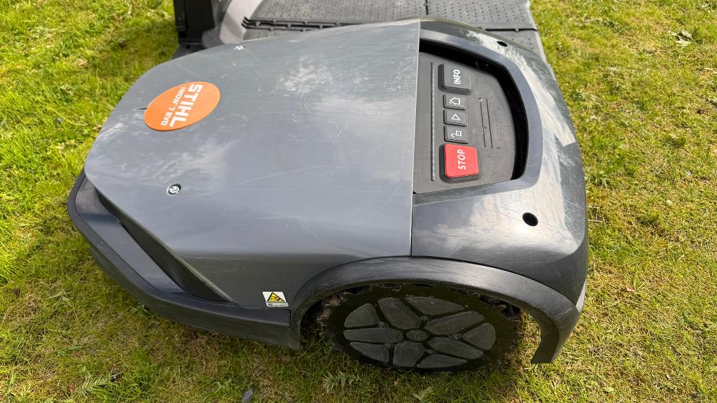 STIHL iMow 7 Evo robotmaaier, Tuin en Terras, Robotmaaiers, Gebruikt, Meer dan 25 cm, Met regensensor, Bestuurbaar via app, Ophalen