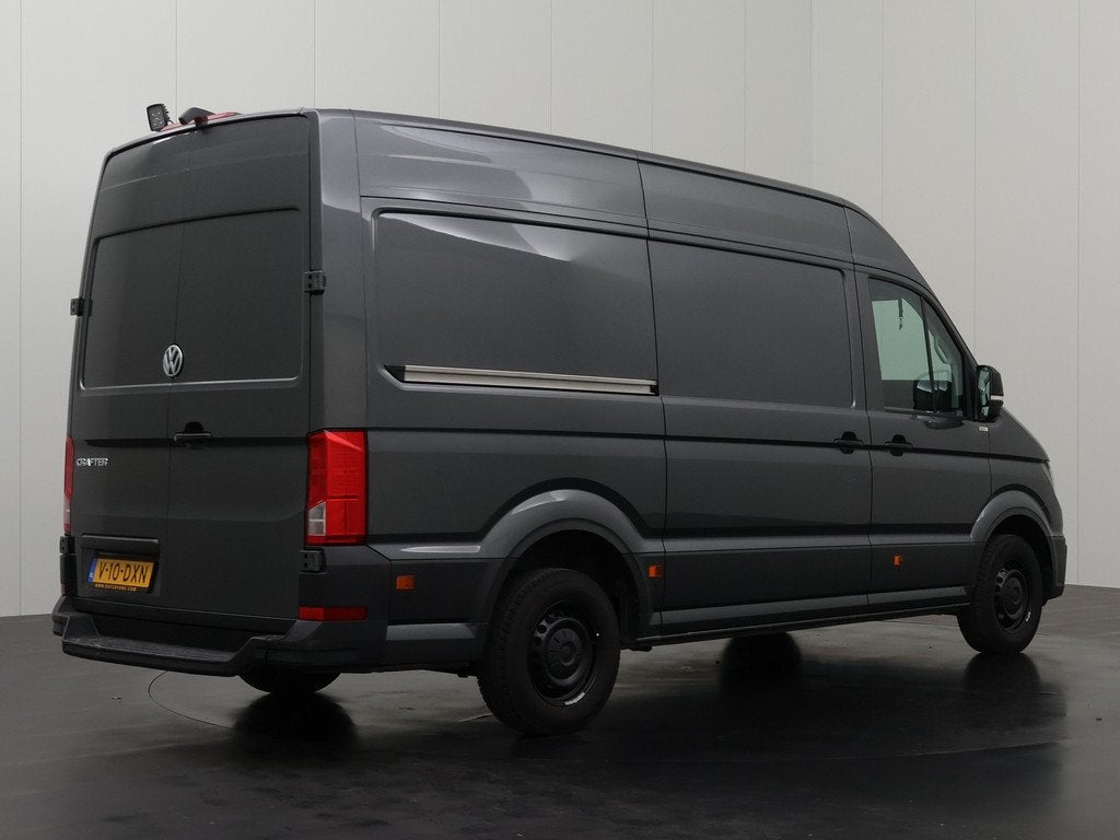 Volkswagen Crafter 2.0TDI 140PK L3H3 Highline | Navigatie |, Stof, Gebruikt, 4 cilinders, Volkswagen