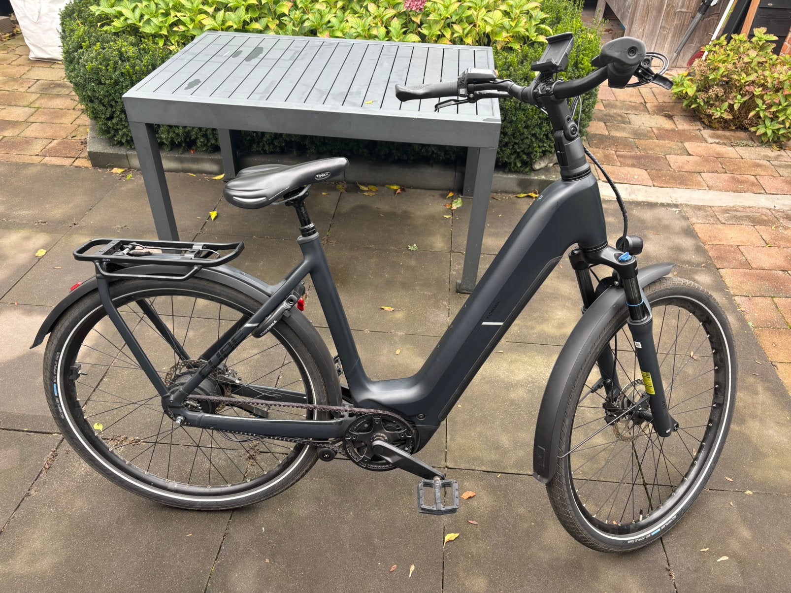 Koopje Cube Kathmandu Hybrid Comfort Pro 800, Ophalen, Zo goed als nieuw, 50 km per accu of meer, Overige merken