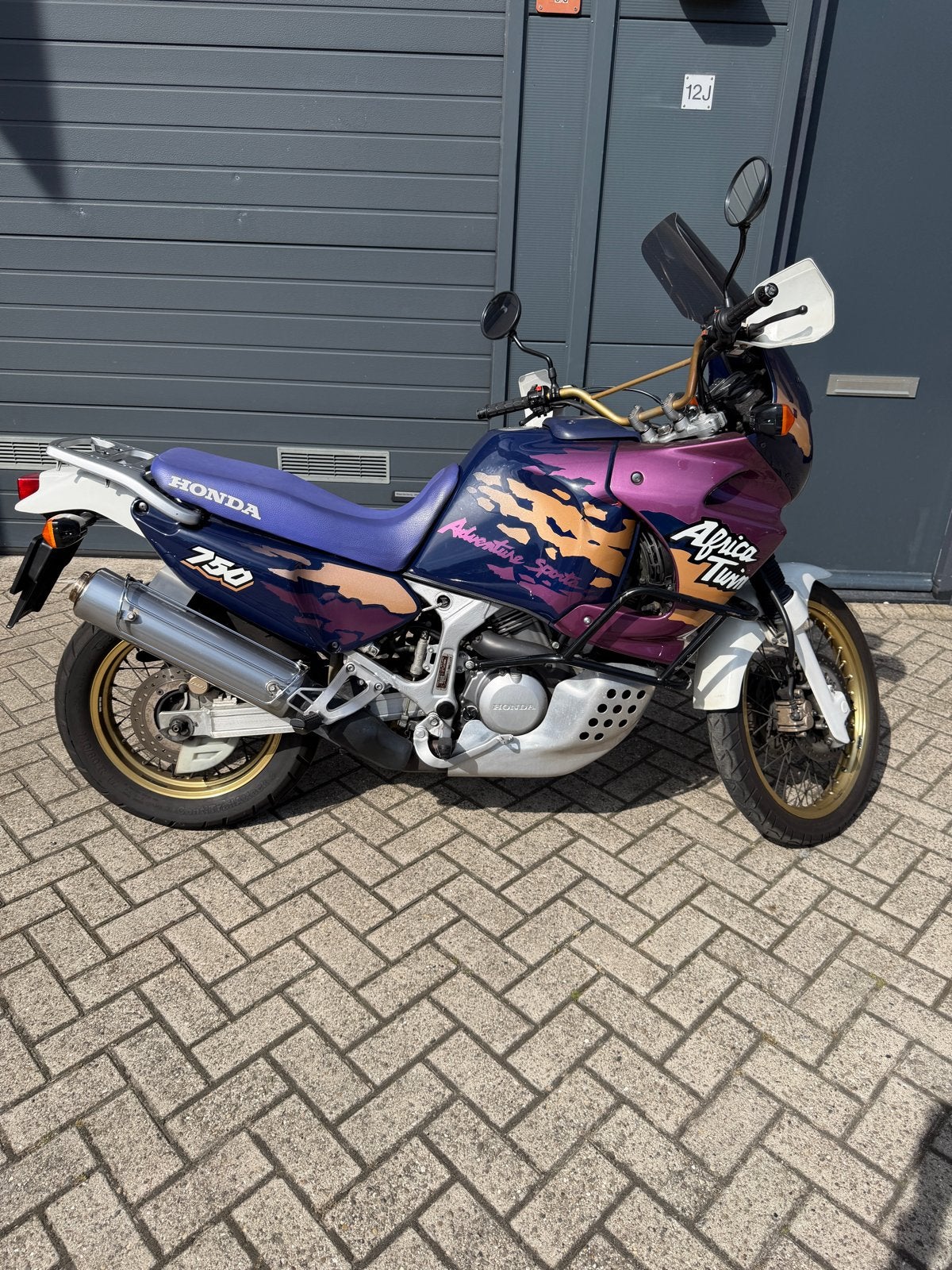 Honda XRV 750 Africa Twin - Legendarische Adventure Bike, Motoren, Motoren | Honda, 2 cilinders, Motorrijbewijs A, Gebruikt, Particulier