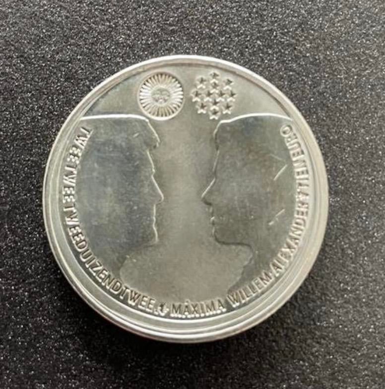 Zilveren 10 euro 2002 Huwelijk Máxima & Willem-Alexander, Postzegels en Munten, Munten | Nederland, Koningin Beatrix, Zilver, Euro's