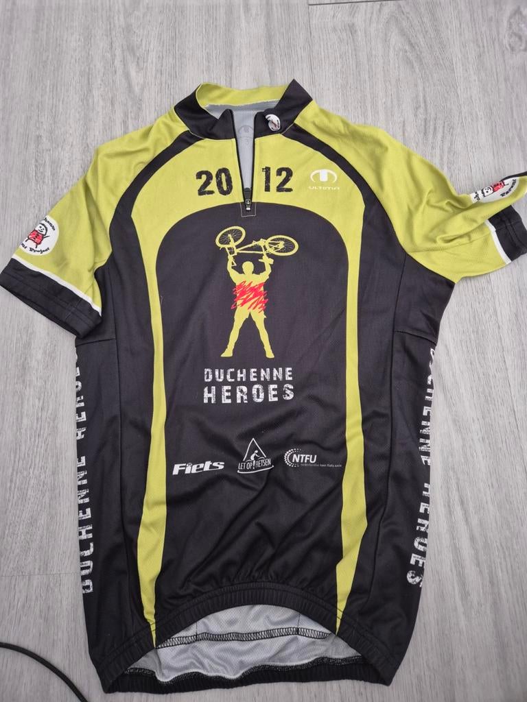 Wielren shirt maat s duchenne heroes zwart-lime, Fietsen en Brommers, Fietsaccessoires | Fietskleding, Ophalen of Verzenden, Zo goed als nieuw